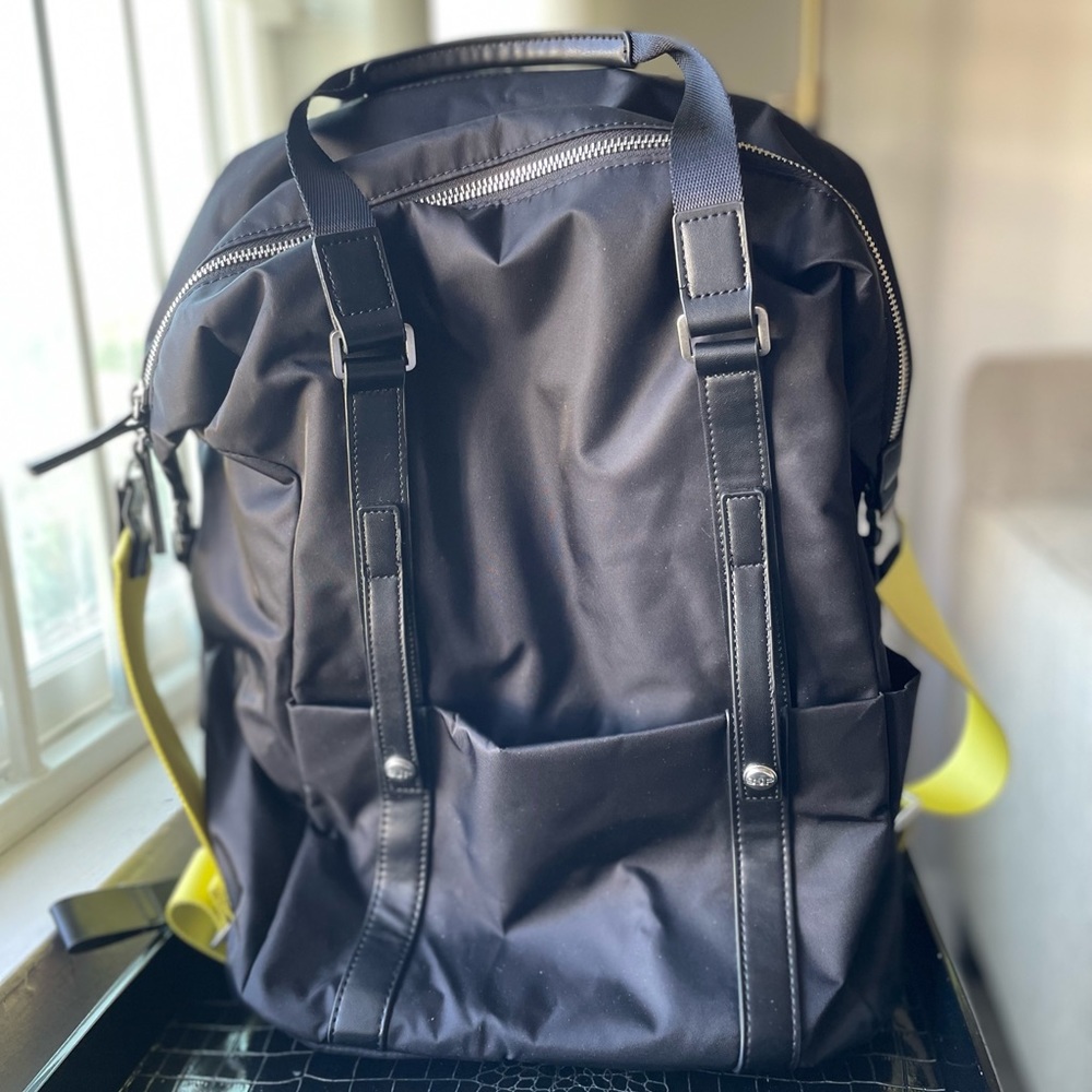 SJP x Samsonite Carried Away Convertible